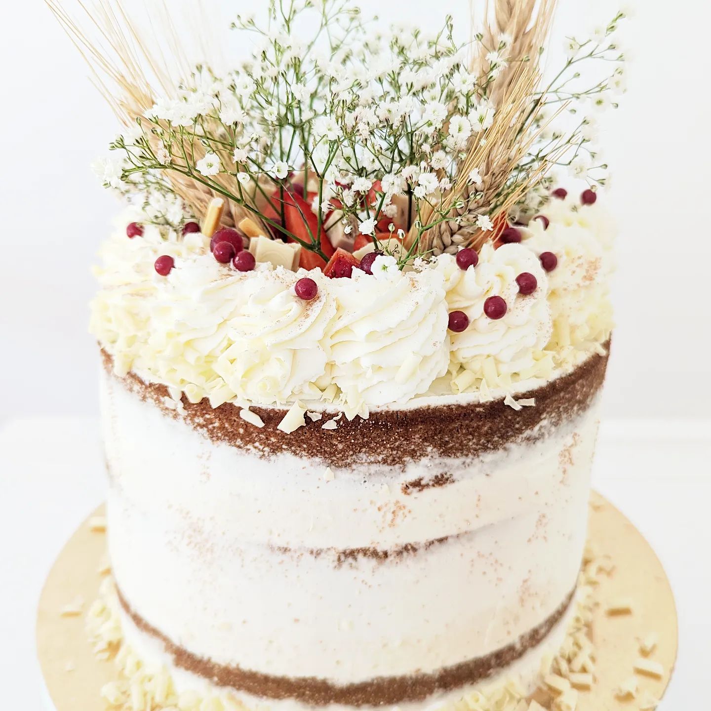 Naked cake vanille framboises